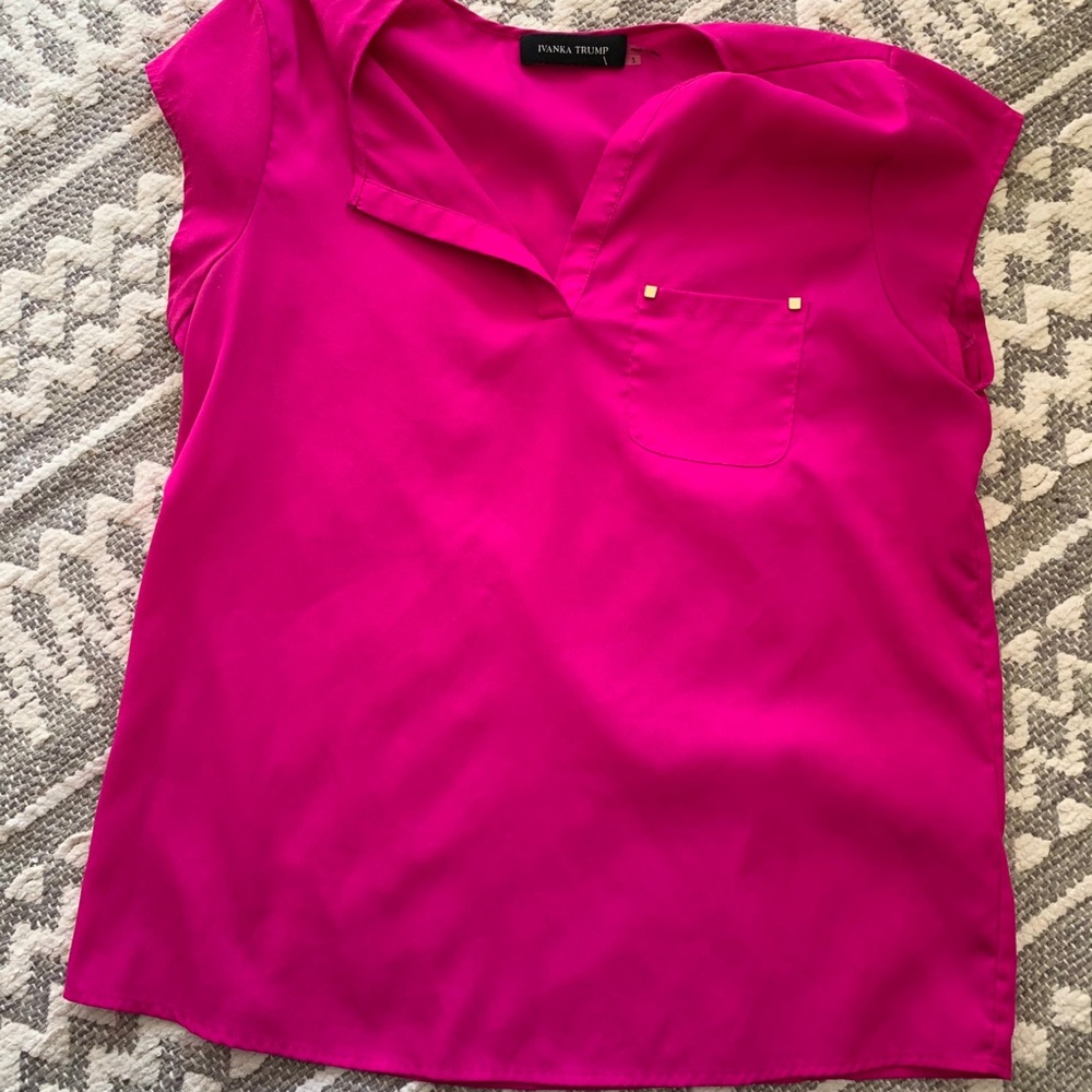 Hot pink top blouse size Small pocket
